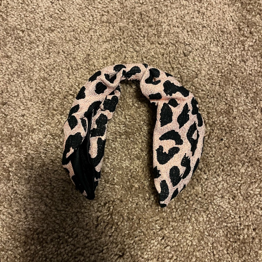 Cheetah print headband
